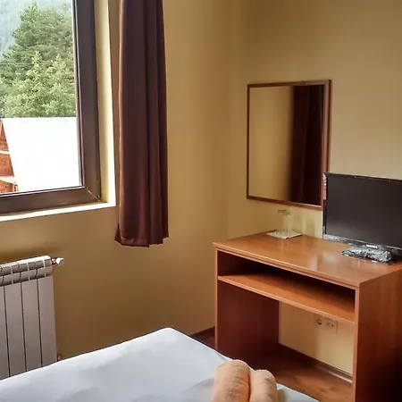 приключенска къща русалиите Хотел