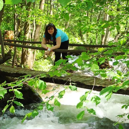 מלון Rusaliite Adventure House