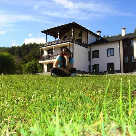 Rusaliite Adventure House فندق Bachevo (Blagoevgrad)