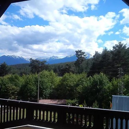 Rusaliite Adventure House فندق 3*